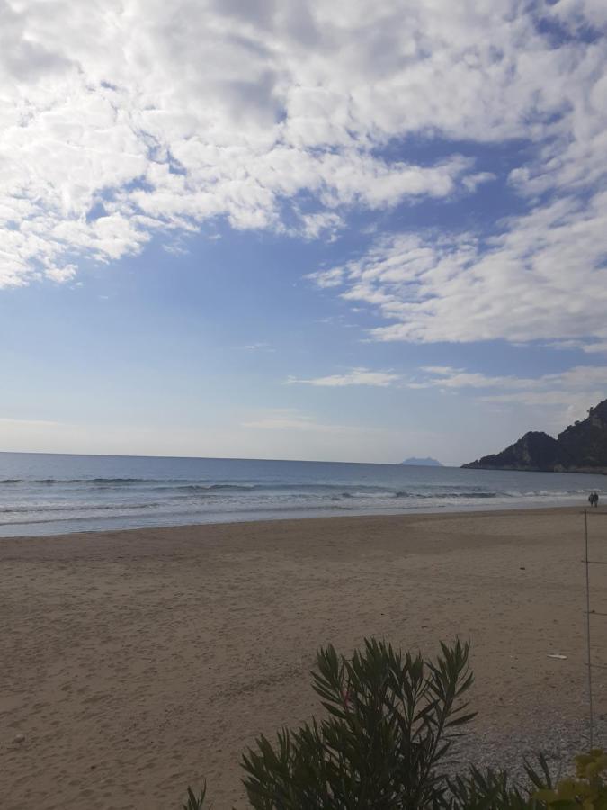 Depandance Sul Mare Villa Sperlonga Exterior photo